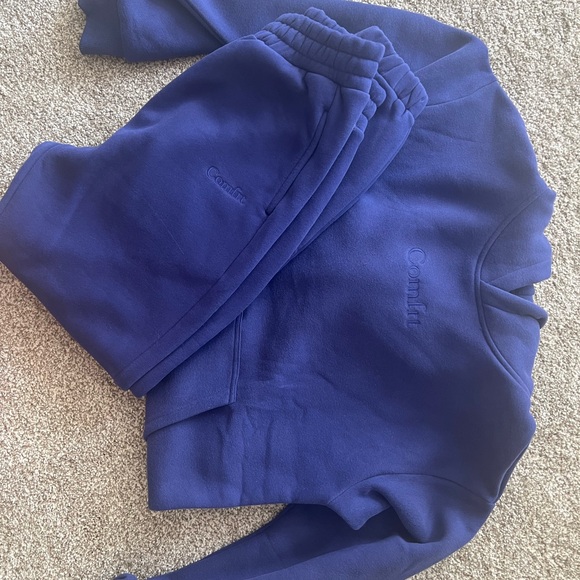 Indigo Sweatsuit - Picture 1 of 2